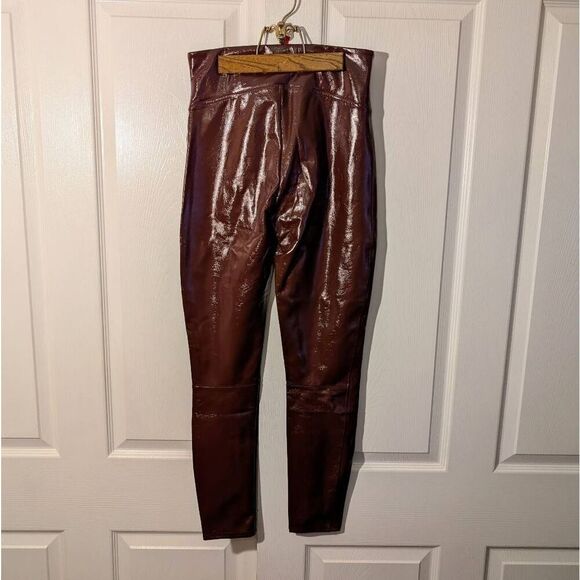 NWT Spanx Patent Faux Leather Ruby Red Leggings in Medium - Picture 6 of 8